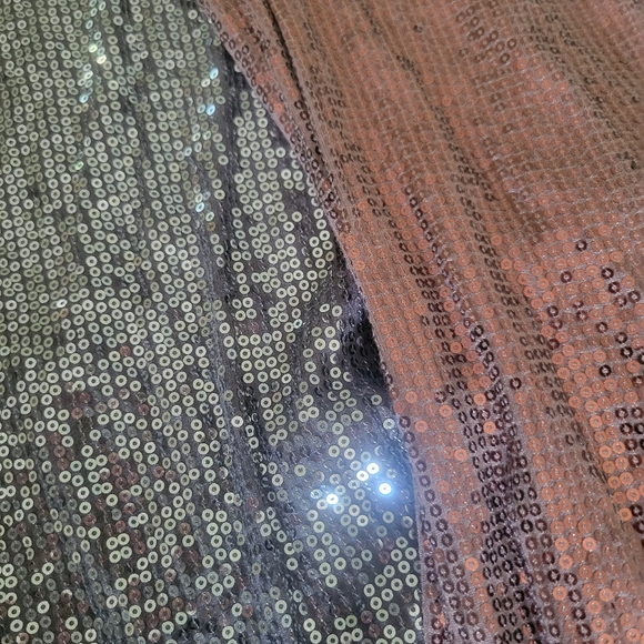 Maurices sparkly sequins tank tops bundle of 2. Size M medium - Picture 3 of 4